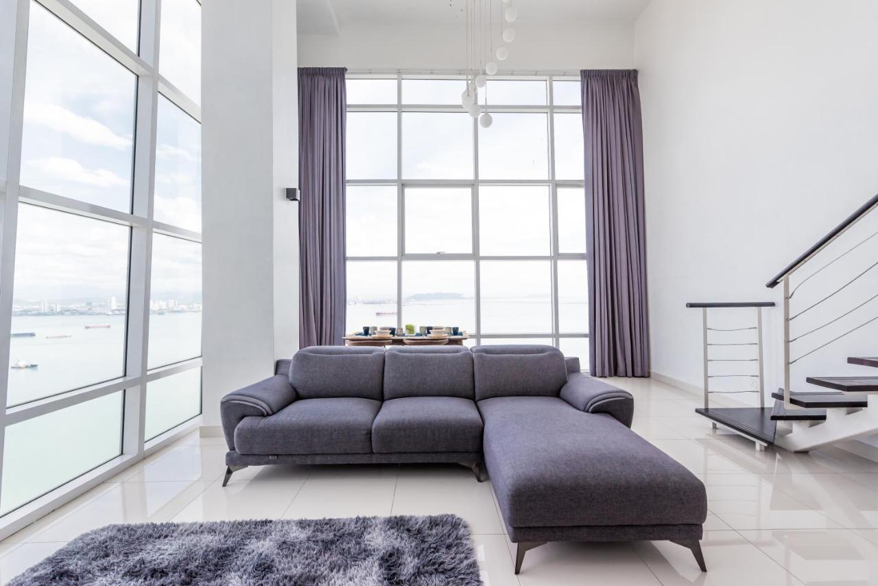 Maritime Penthouse Suite By The Sea George Town Eksteriør bilde