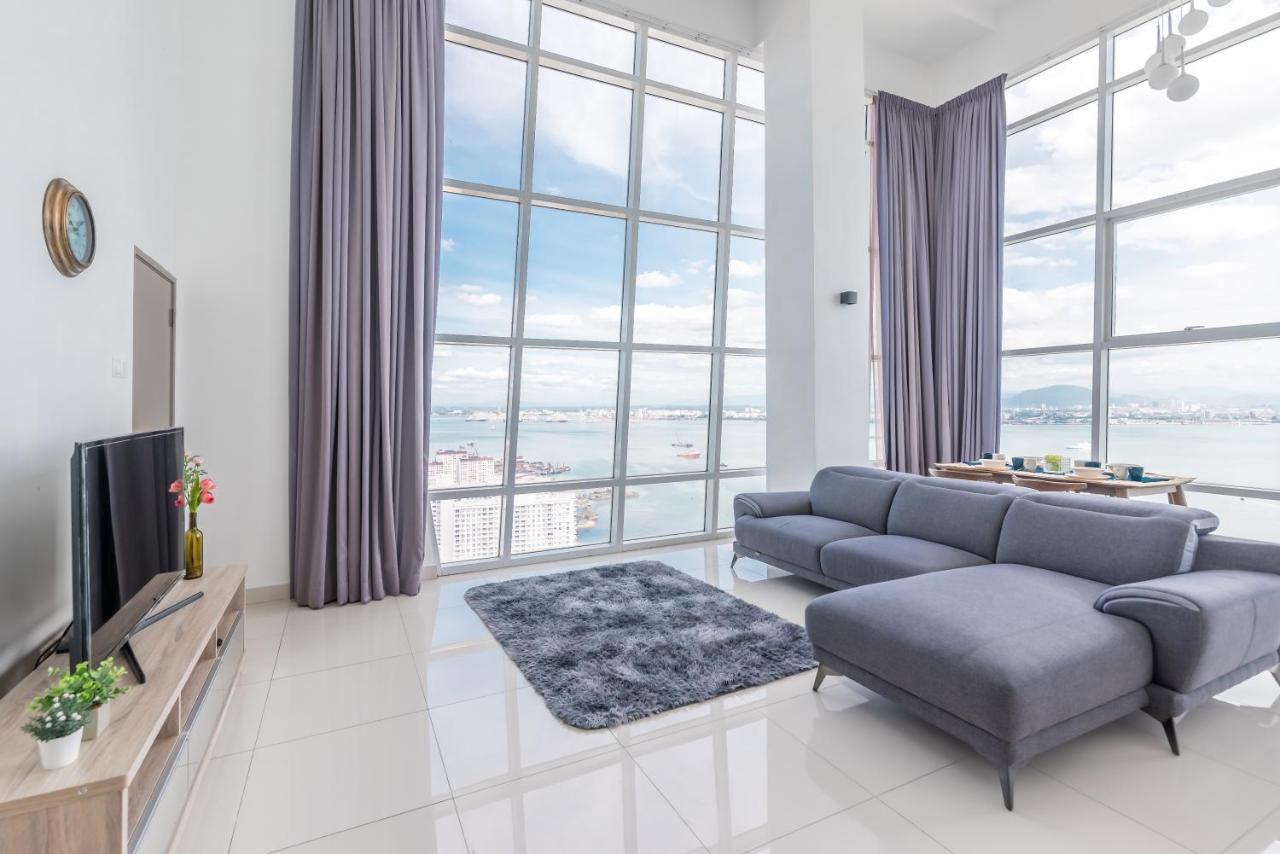Maritime Penthouse Suite By The Sea George Town Eksteriør bilde